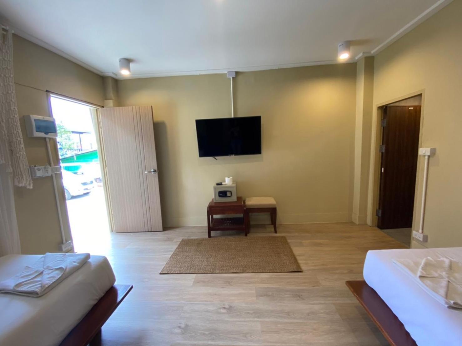 U'Re Holitel Hotel Haad Rin Bagian luar foto