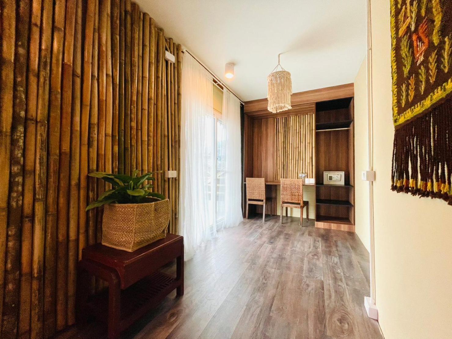 U'Re Holitel Hotel Haad Rin Bagian luar foto