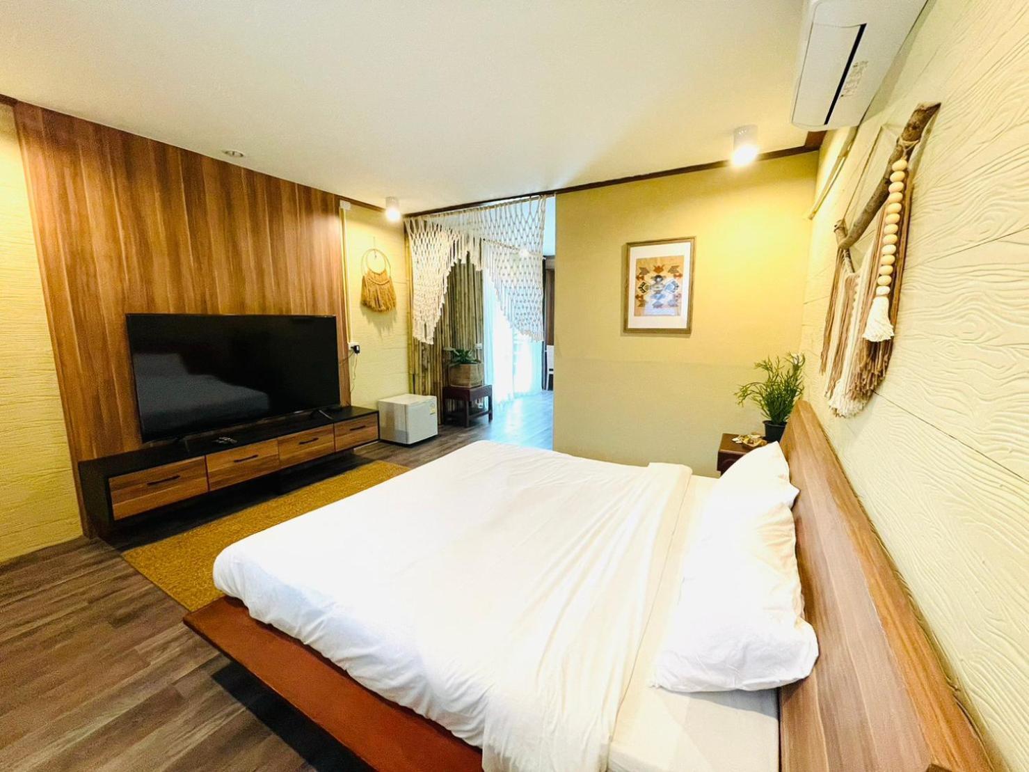 U'Re Holitel Hotel Haad Rin Bagian luar foto